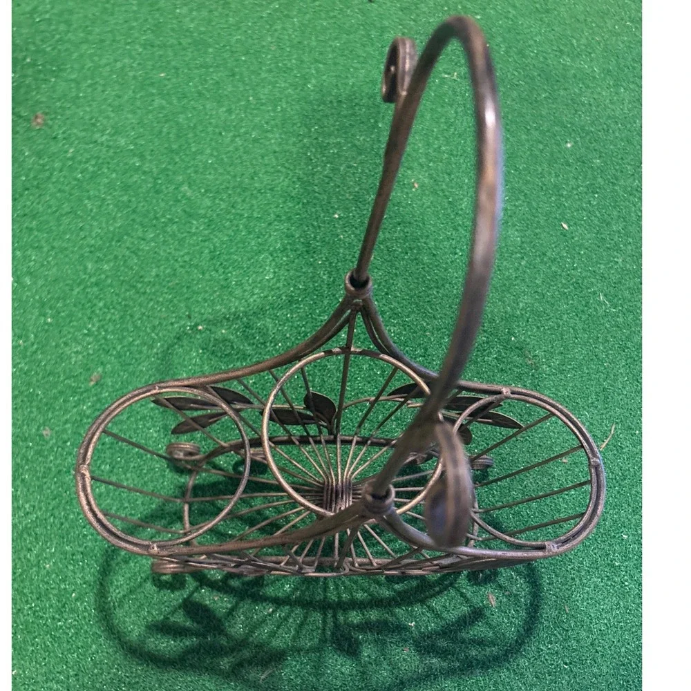 Vintage Bronze Metal Leaf Wire Wine Bottle and Glass Holder Caddy accommodates 3